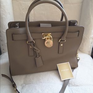 Micahel kors large Hamilton used once